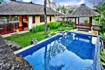 Перейти к Canggu Resort 