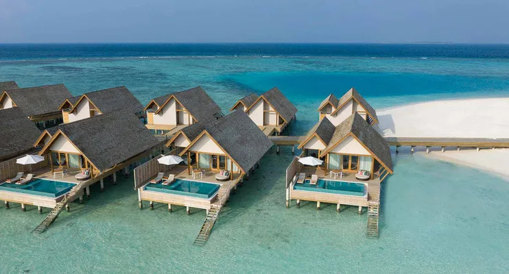 Emerald Faarufushi Resort & Spa — Атолл Раа