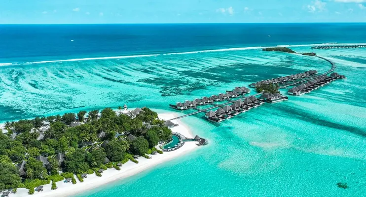 Four Seasons Kuda Huraa — Северный Мале