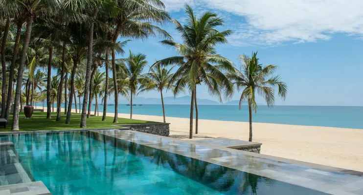 Four Seasons The Nam Hai — Пляж Хами, Хойан, центральный Вьетнам