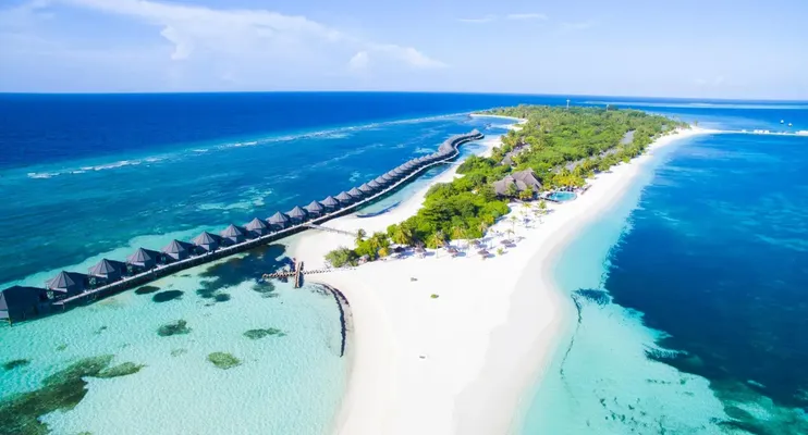 Kuredu Island Resort & Spa — Атолл Лавияни