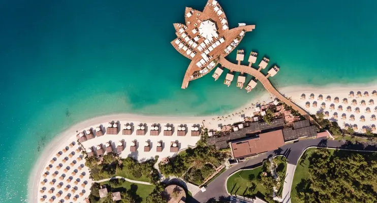 Lujo Hotel Bodrum — Бухта Гюверджинлик, Бодрум
