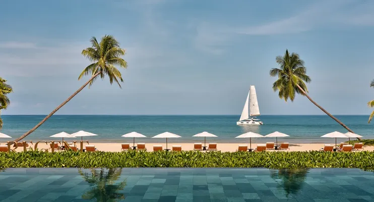 Regent Phu Quoc — Лонг-Бич, западный берег Фукуока
