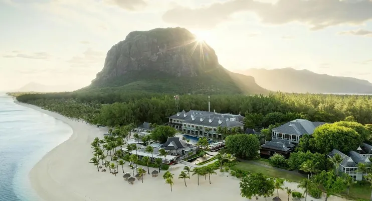 The St. Regis Le Morne Resort — Полуостров Ле-Морн, юго-западное побережье